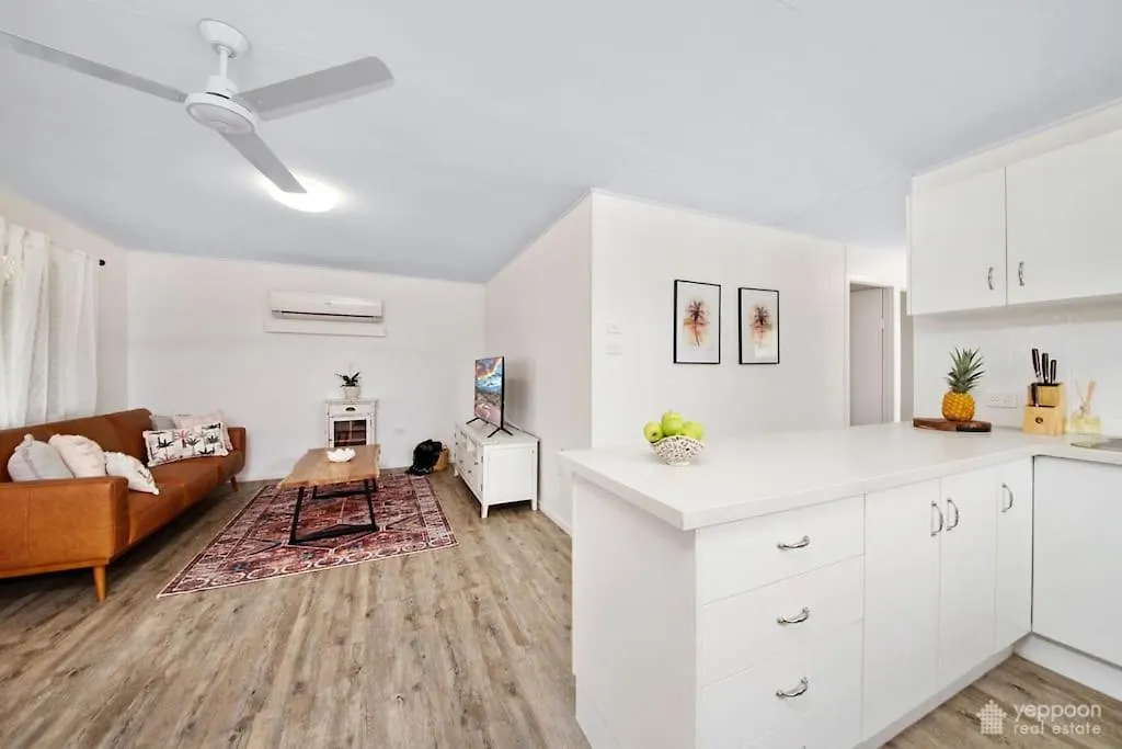 Poppies Cottage - Cooee Bay Beachside Retreat Yeppoon 0*,